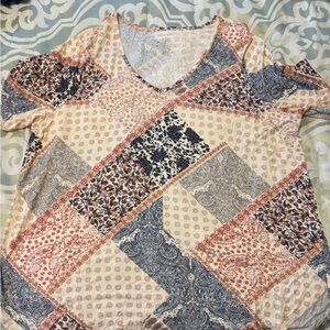 Women’s 2X shirt from Maurice. Lightweight material. Really nice